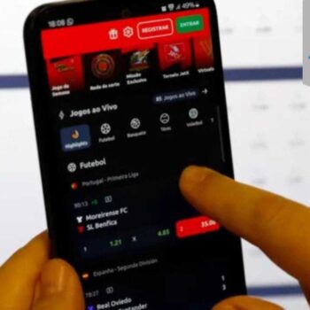 Mulher perde dinheiro em bets e inventa assalto em Patrocínio