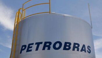Petrobras aumenta preço do diesel nas refinarias em R$ 0,38 por litro