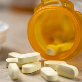 Perigo invisível das drogas sintéticas desafia saúde pública nas capitais