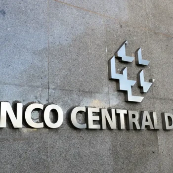 Banco Central reduz juros básicos para 14,5% ao ano