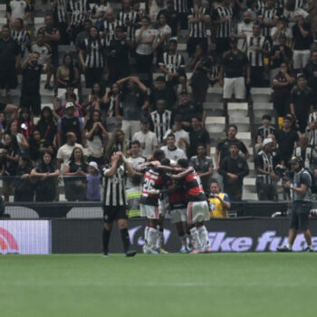 Atlético é goleado pelo Flamengo na Arena MRV