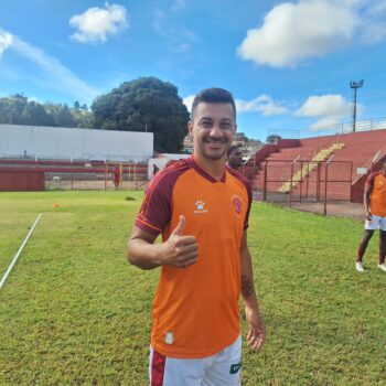 Expectativa alta! Renan Oliveira fala sobre retorno ao Valério