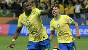 Brasil leva susto, mas arranca empate com golaço de Vini Jr. na estreia da Copa
