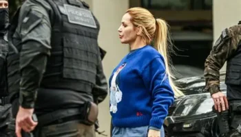 Irmã relata rotina difícil de Deolane na prisão: “Já matou quatro escorpiões”
