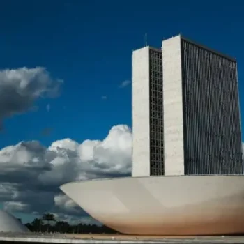 Congresso retoma votações nesta semana com pauta de temas importantes