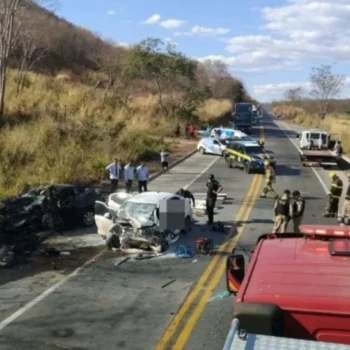 Sete pessoas morrem em acidente durante fuga de motorista que transportava drogas