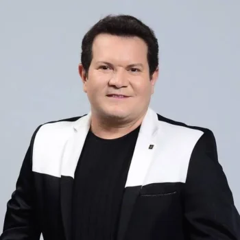 Ximbinha se candidata a deputado federal e declara patrimônio zerado ao TSE