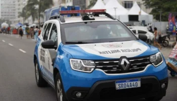 Homem é preso após vítima filmar suposta importunação sexual no Rio