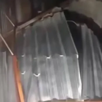 Temporal arranca telhado de escola e causa estragos no Barreiro, em BH