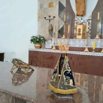 Minas Gerais abriga imagem histórica de Nossa Senhora Aparecida que chegou ao estado no século XIX