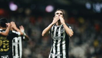 Atlético vence o Coritiba com time misto, sobe duas posições e entra no G5 do Brasileirão