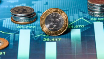 Ibovespa supera 200 mil pontos após resultado do primeiro turno