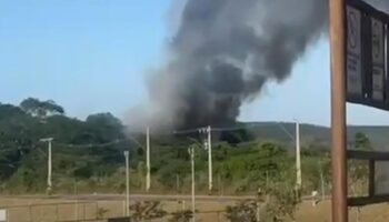Avião da PM cai no Vale do Aço e deixa três militares mortos