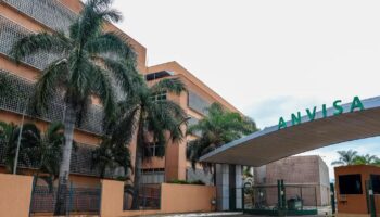 Anvisa aprova medicamento para tratar esquistossomose em crianças