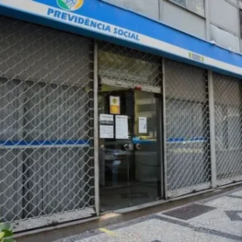 PF faz operação em Belo Horizonte e Contagem para investigar tentativa de acesso a dados sigilosos do INSS
